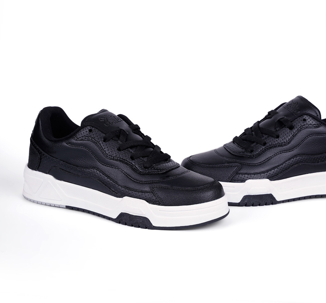 OTTO Pitch Black Men's casual sneaker