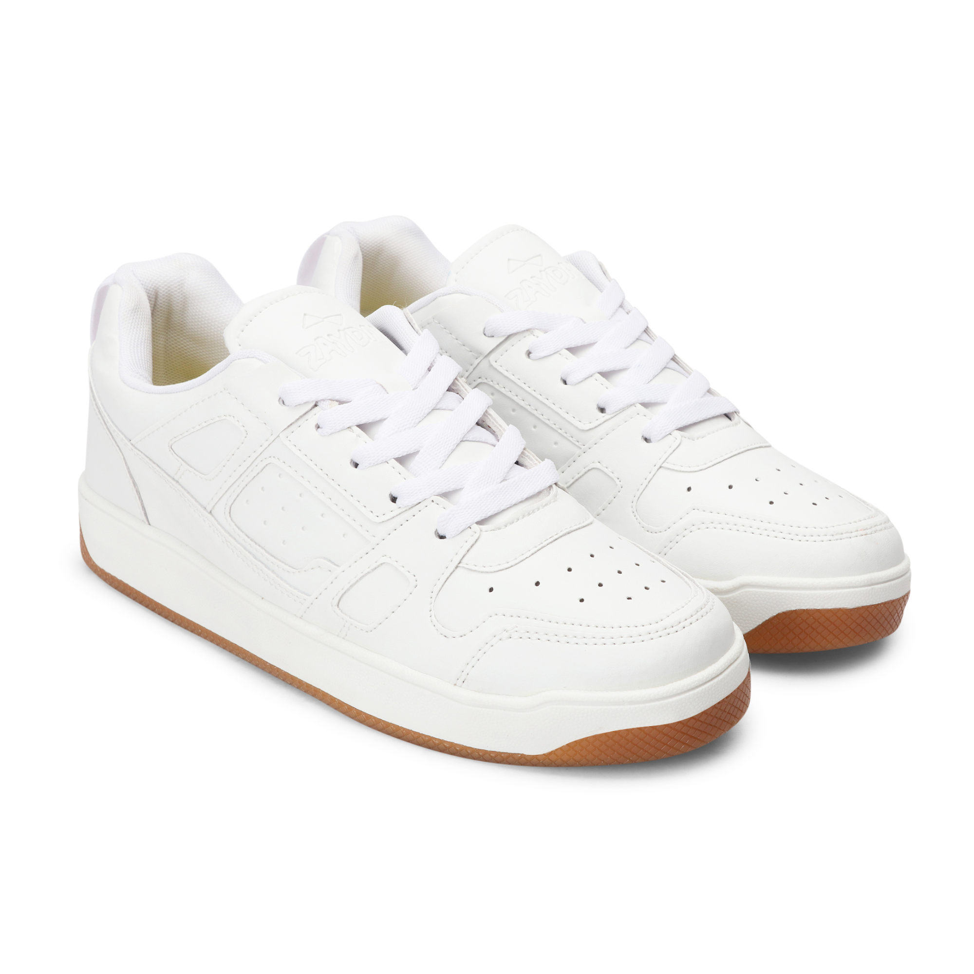 CLUB Off White Men s casual sneaker